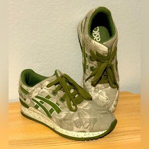 Onitsuka Tiger by Asics Green and Beige Sneakers